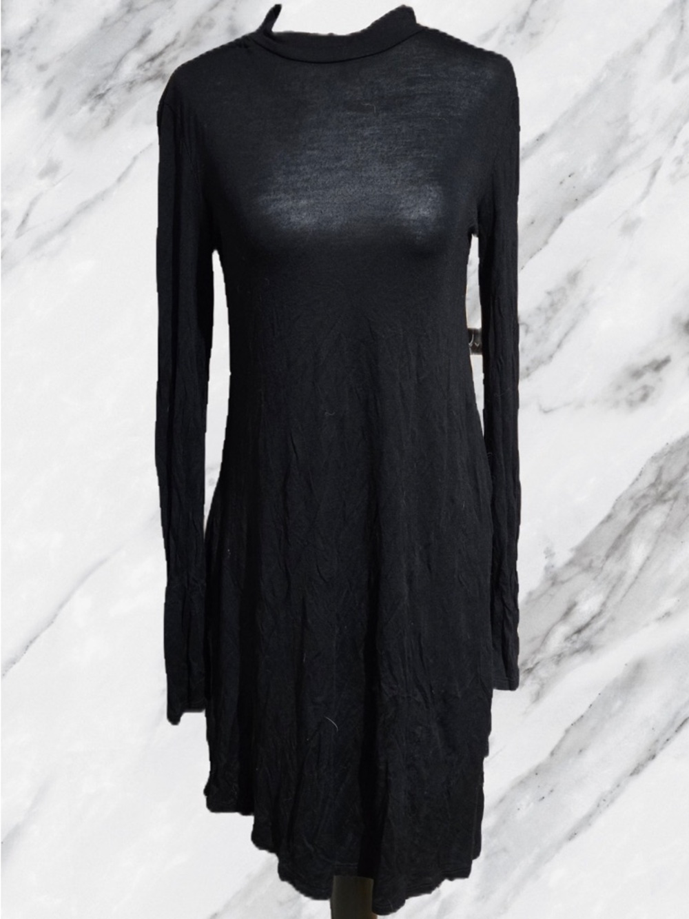 UK2LA Black Long-Sleeve Dress